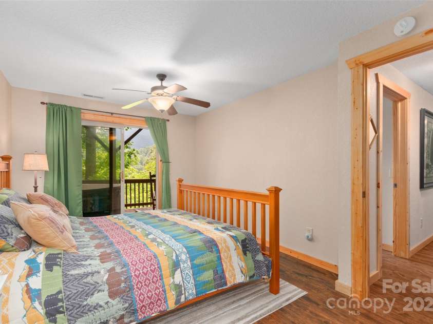314 Prosperity Ridge, Waynesville, NC 28785.  MLS# CAR4267639, YatesRealty ID 20476. 
