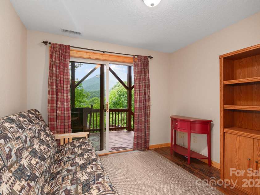 314 Prosperity Ridge, Waynesville, NC 28785.  MLS# CAR4267639, YatesRealty ID 20476. 