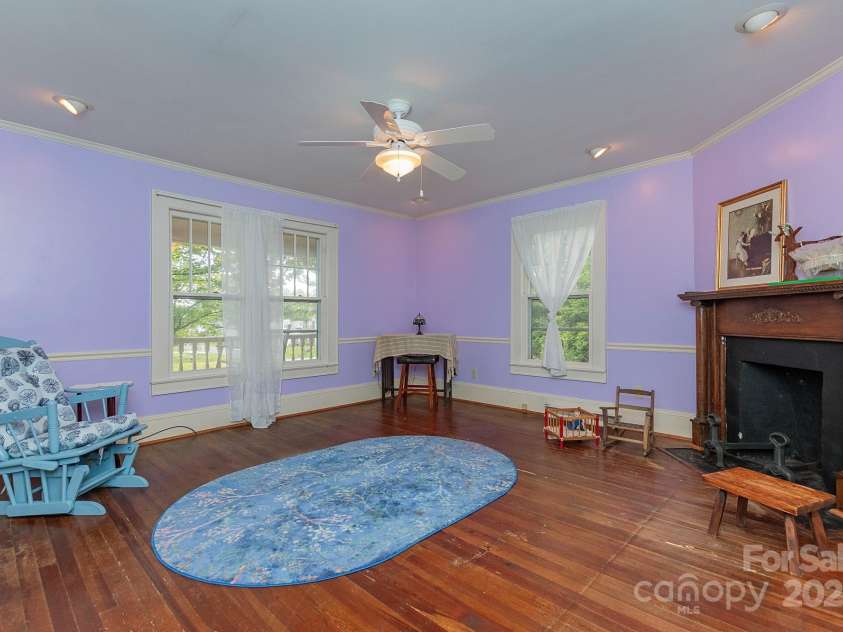 2284 Leonard Road, Lexington, NC 27295.  MLS# CAR4270485, YatesRealty ID 20477. 