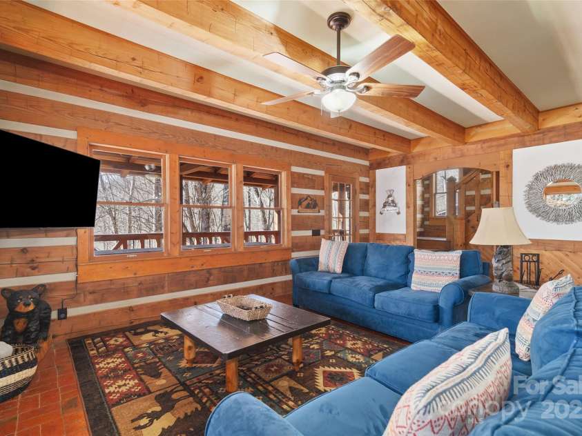 145 Upward Way, Waynesville, NC 28785.  MLS# CAR4218912, YatesRealty ID 2048. 