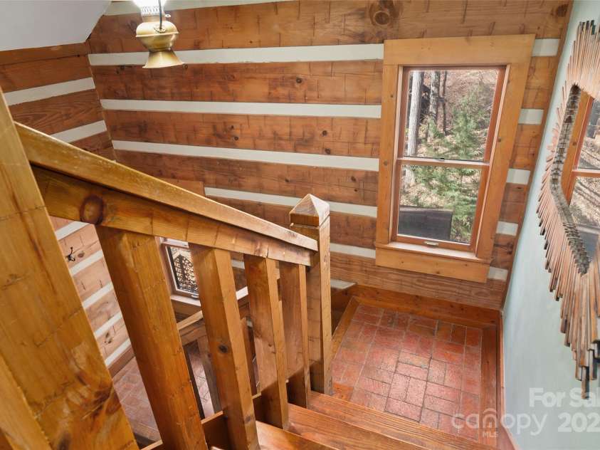 145 Upward Way, Waynesville, NC 28785.  MLS# CAR4218912, YatesRealty ID 2048. 