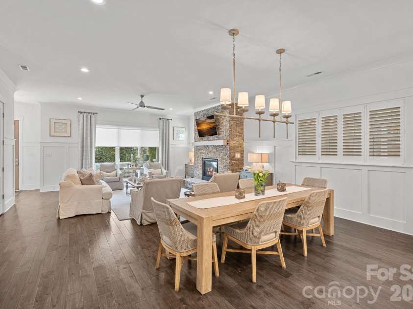 744 Amalfi Drive, Davidson, NC 28036.  MLS# CAR4351624, YatesRealty ID 20482. 