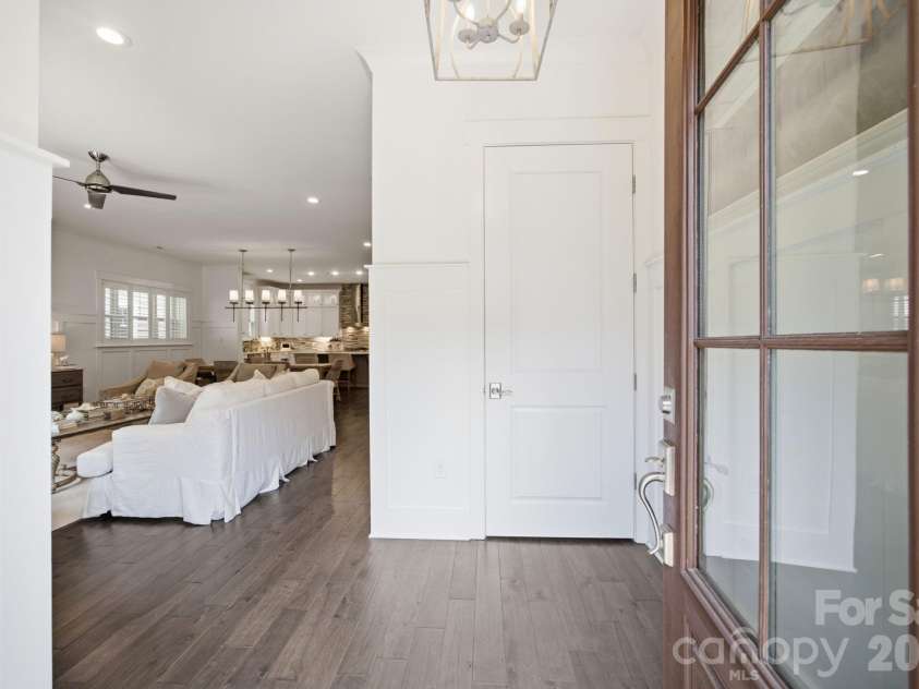 744 Amalfi Drive, Davidson, NC 28036.  MLS# CAR4400589, YatesRealty ID 20482. 