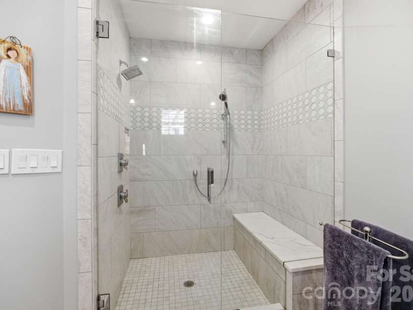 744 Amalfi Drive, Davidson, NC 28036.  MLS# CAR4400589, YatesRealty ID 20482. 