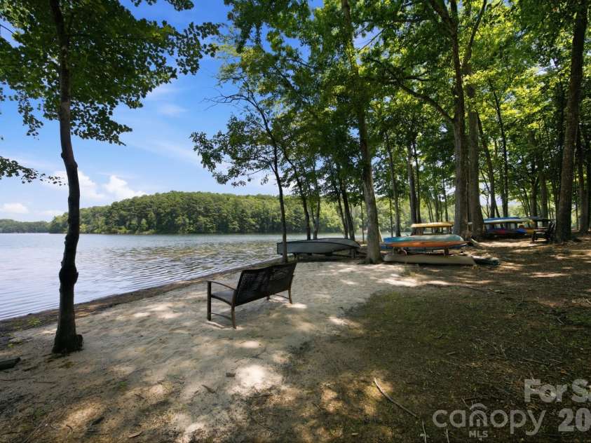 744 Amalfi Drive, Davidson, NC 28036.  MLS# CAR4400589, YatesRealty ID 20482. 