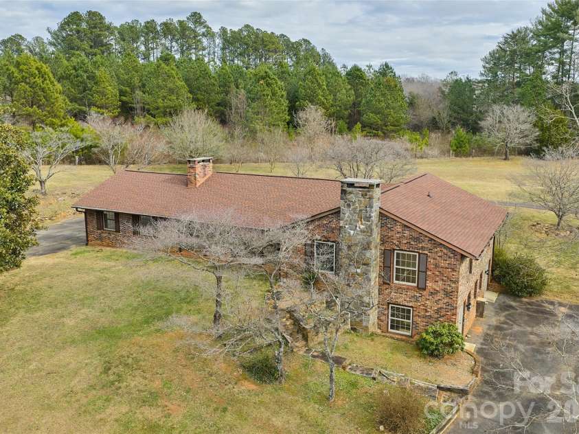 591 Landrum Road, Columbus, NC 28722.  MLS# CAR4337351, YatesRealty ID 20484. 