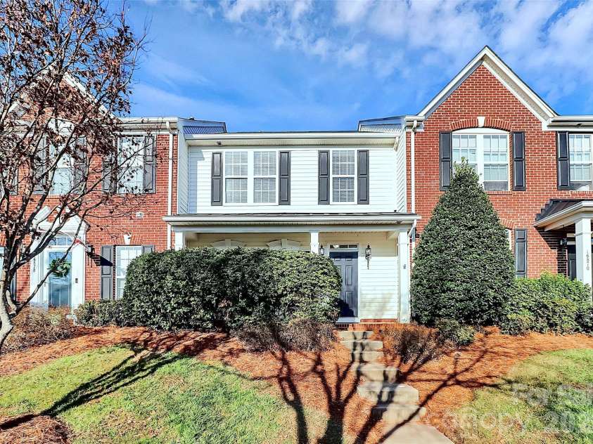 16874 Hugh Torance Parkway, Huntersville, NC 28078.  MLS# CAR4404023, YatesRealty ID 20486. 