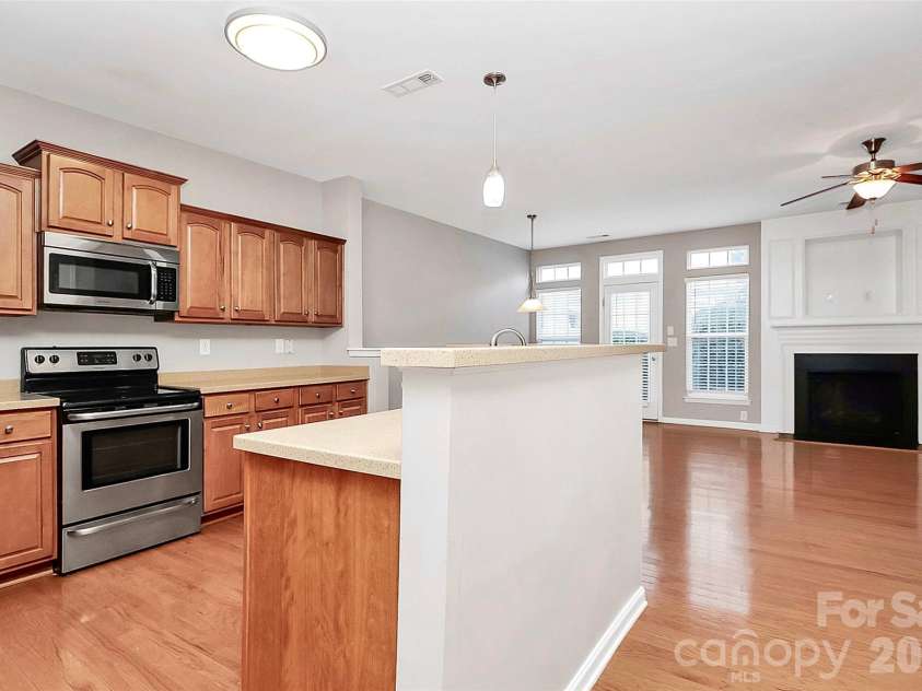 16874 Hugh Torance Parkway, Huntersville, NC 28078.  MLS# CAR4404023, YatesRealty ID 20486. 