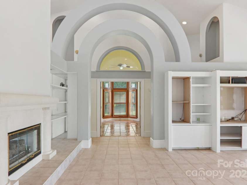 69 Sprouse Town Road, Weaverville, NC 28787.  MLS# CAR4271502, YatesRealty ID 20487. 