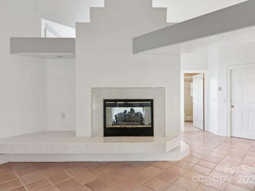 69 Sprouse Town Road, Weaverville, NC 28787.  MLS# CAR4271502, YatesRealty ID 20487. 