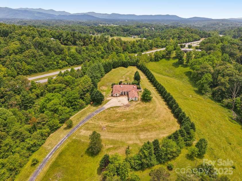 69 Sprouse Town Road, Weaverville, NC 28787.  MLS# CAR4271502, YatesRealty ID 20487. 