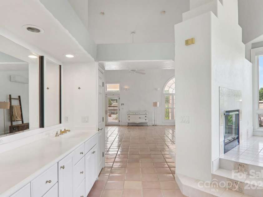 69 Sprouse Town Road, Weaverville, NC 28787.  MLS# CAR4271502, YatesRealty ID 20487. Primary Bath