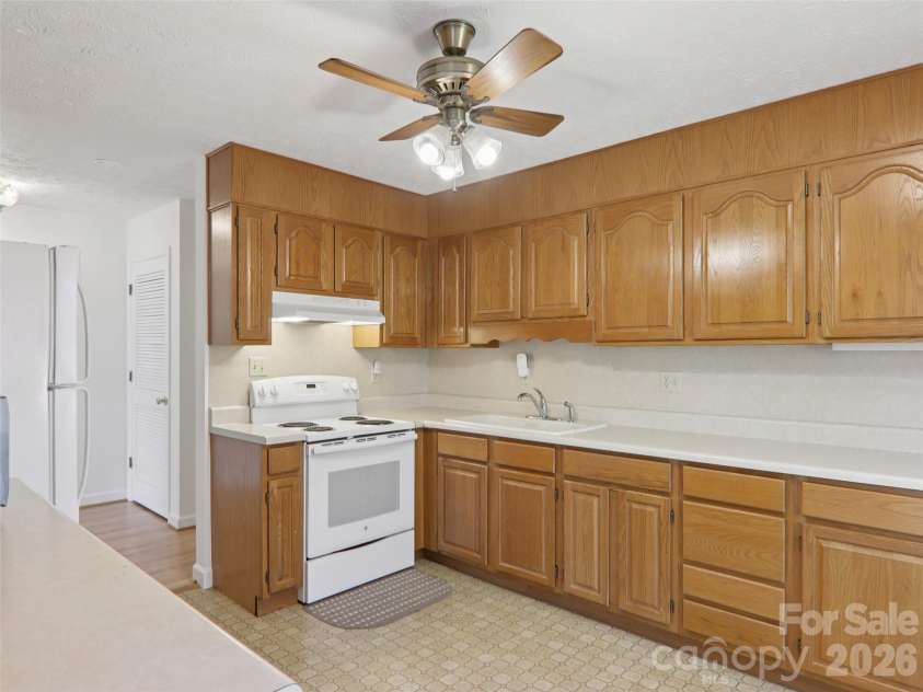 927 Ladson Road, Mills River, NC 28759.  MLS# CAR4370799, YatesRealty ID 20487. 