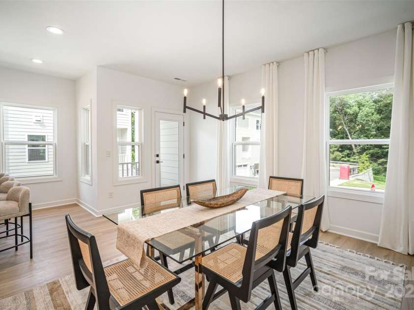 3713 Lou Ann Avenue, Charlotte, NC 28208.  MLS# CAR4327588, YatesRealty ID 20489. 