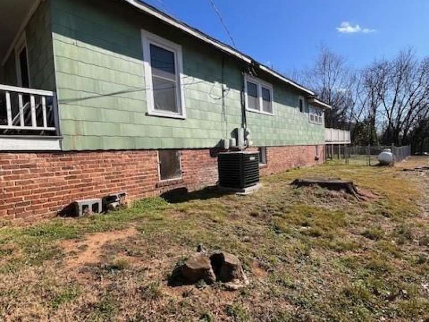 219 Troy Alexander Drive, Albemarle, NC 28001.  MLS# CAR4337582, YatesRealty ID 2049. 