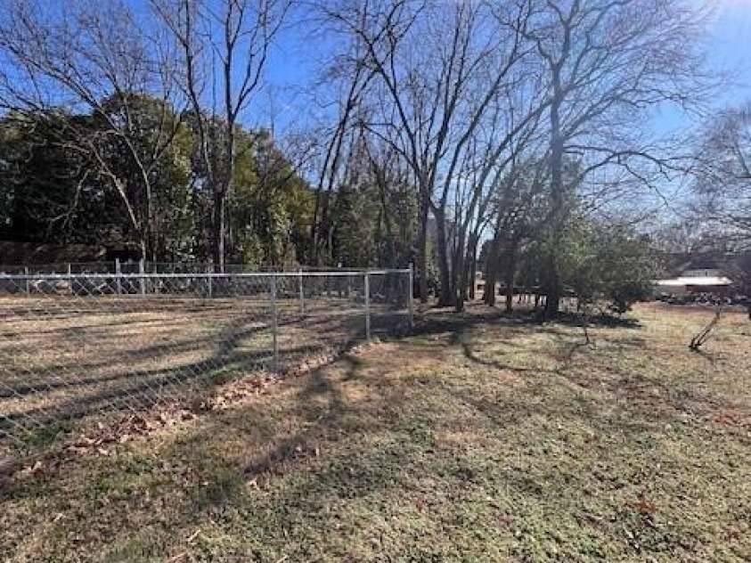 219 Troy Alexander Drive, Albemarle, NC 28001.  MLS# CAR4337582, YatesRealty ID 2049. 