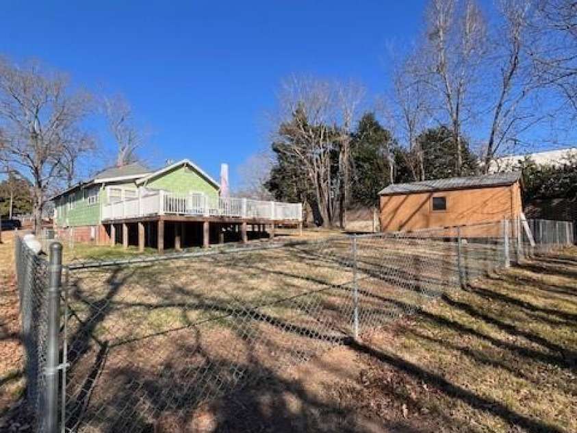 219 Troy Alexander Drive, Albemarle, NC 28001.  MLS# CAR4337582, YatesRealty ID 2049. 