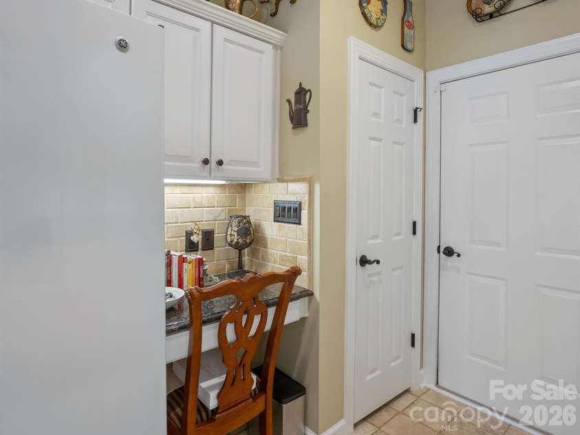 8515 Kilty Court, Charlotte, NC 28269.  MLS# CAR4337708, YatesRealty ID 20492. 