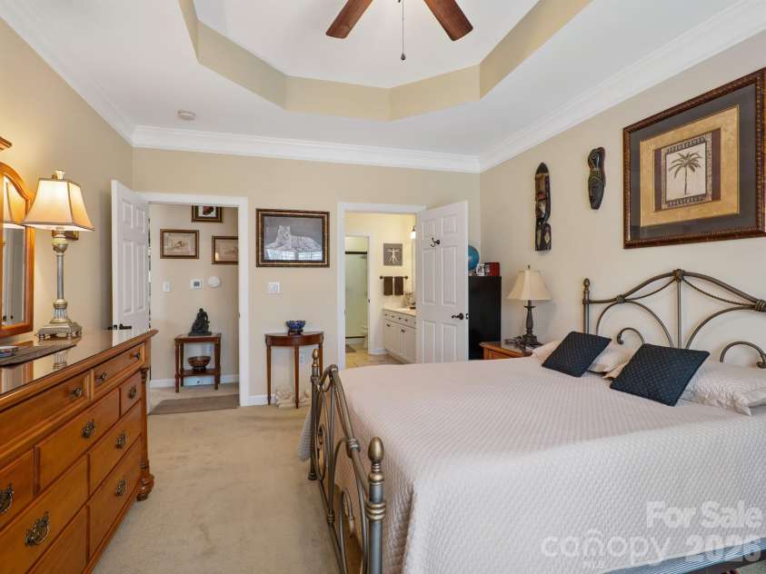 8515 Kilty Court, Charlotte, NC 28269.  MLS# CAR4337708, YatesRealty ID 20492. 
