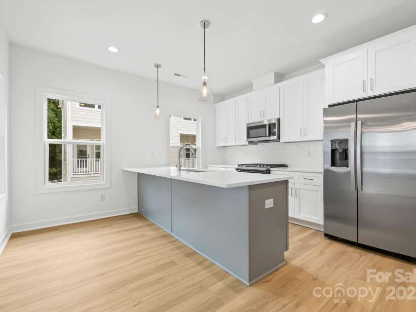 3928 Hager Drive, Charlotte, NC 28208.  MLS# CAR4264204, YatesRealty ID 20493. 