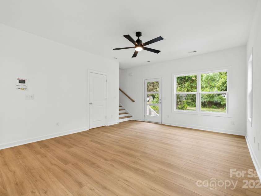 3928 Hager Drive, Charlotte, NC 28208.  MLS# CAR4264204, YatesRealty ID 20493. 