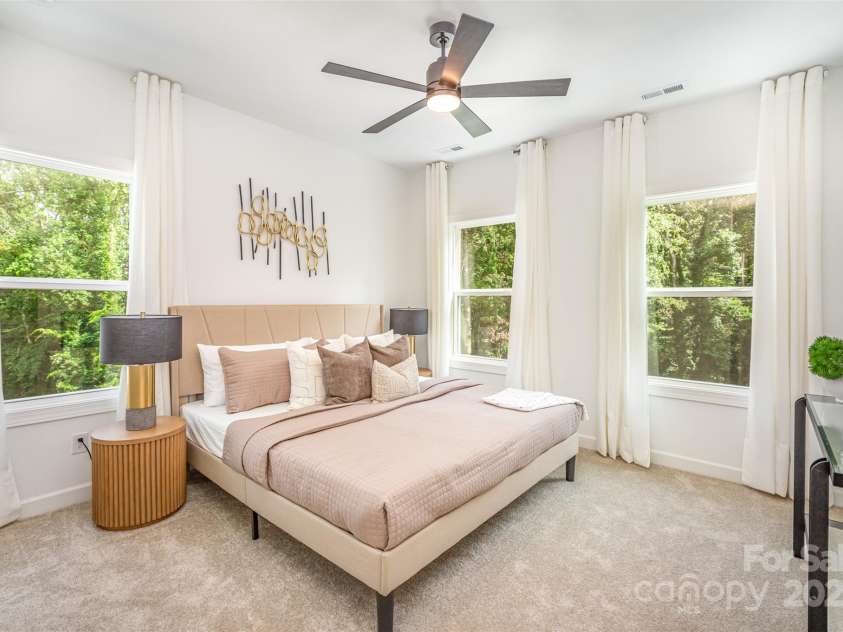 3928 Hager Drive, Charlotte, NC 28208.  MLS# CAR4295854, YatesRealty ID 20493. 