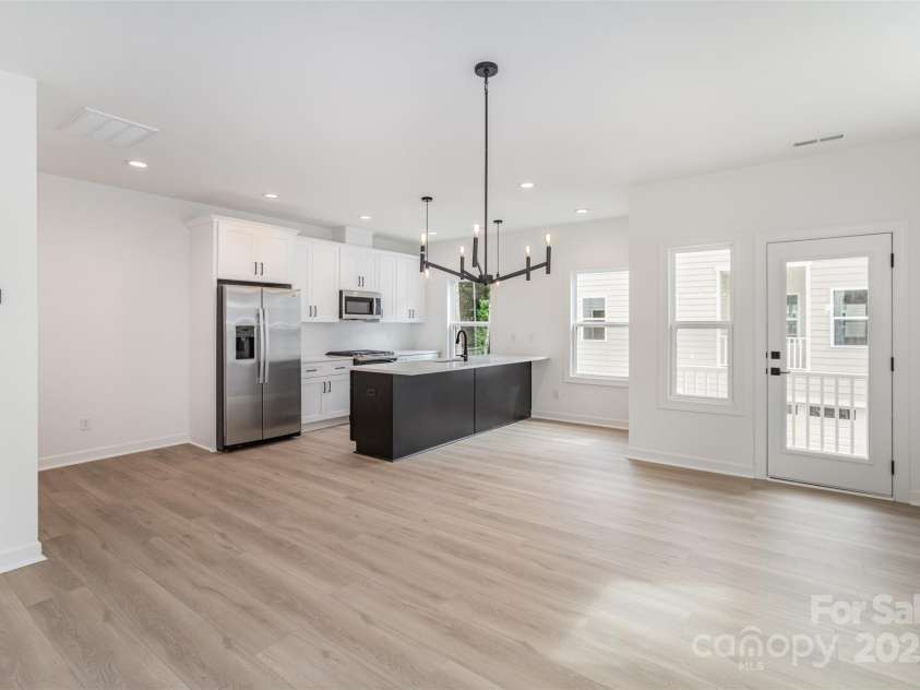 3928 Hager Drive, Charlotte, NC 28208.  MLS# CAR4295854, YatesRealty ID 20493. 