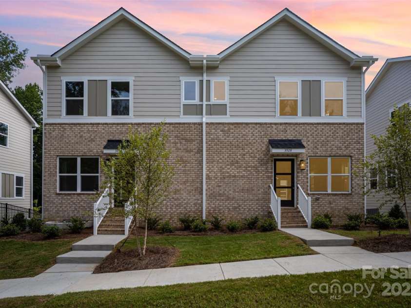 3928 Hager Drive, Charlotte, NC 28208.  MLS# CAR4295854, YatesRealty ID 20493. 