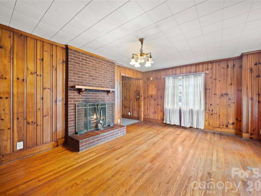 419 Pearl Street, Troy, NC 27371.  MLS# CAR4377212, YatesRealty ID 20494. 