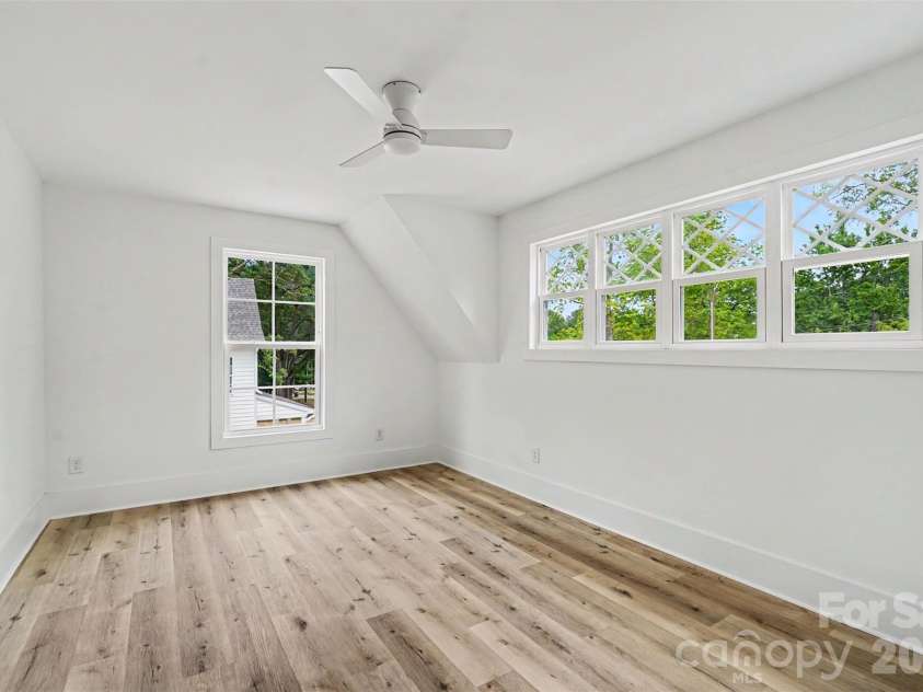 7925 Large Oak Lane, Mint Hill, NC 28227.  MLS# CAR4375261, YatesRealty ID 20495. 