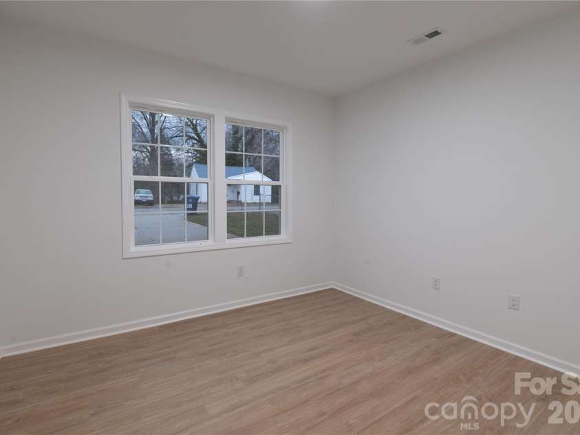 117 Rollins Street, Stanley, NC 28164.  MLS# CAR4335139, YatesRealty ID 20496. 