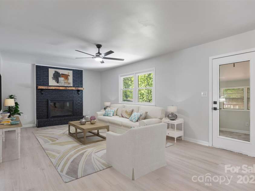 3715 Dallas High Shoals Highway, Dallas, NC 28034.  MLS# CAR4244433, YatesRealty ID 20499. 