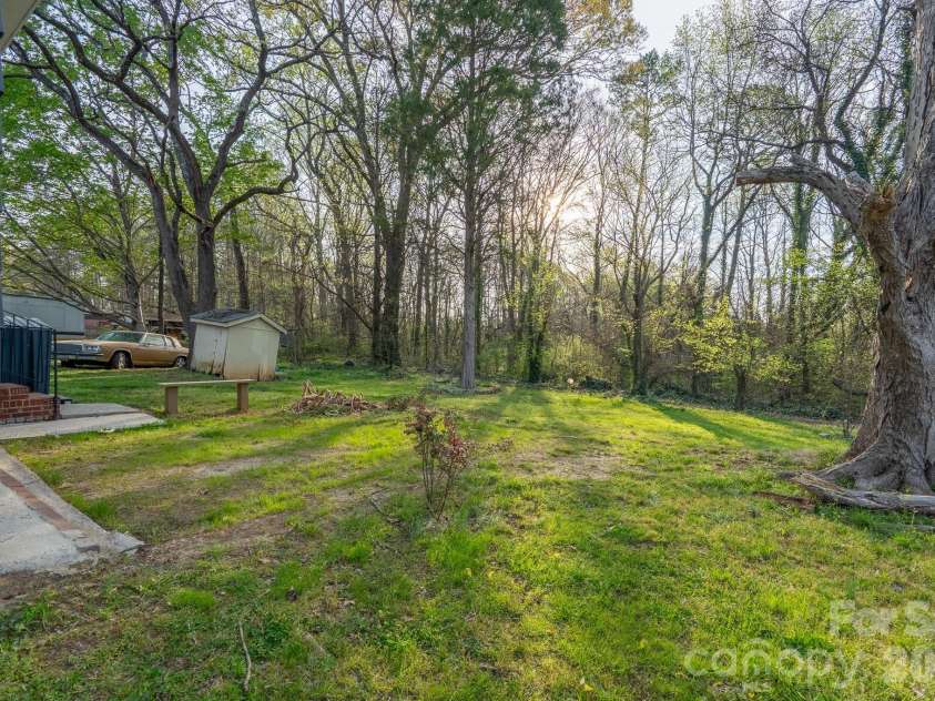 607 Salisbury Avenue, Spencer, NC 28159.  MLS# CAR4362068, YatesRealty ID 20499. 