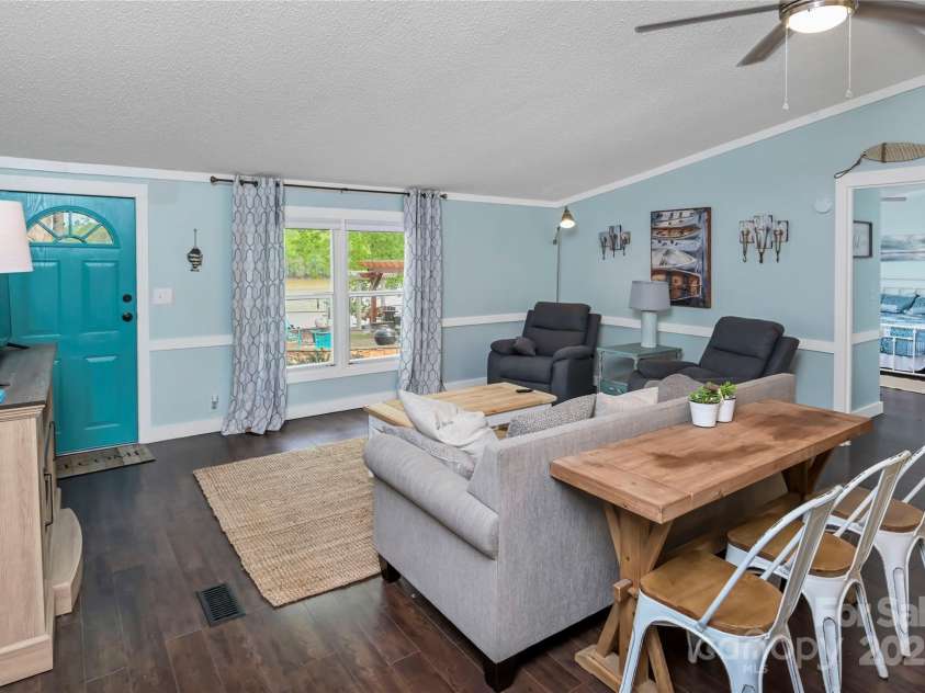 2075 Great North Road, Winnsboro, SC 29180.  MLS# CAR4249028, YatesRealty ID 205. 