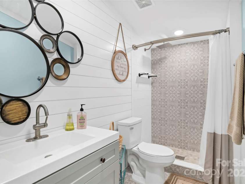 2075 Great North Road, Winnsboro, SC 29180.  MLS# CAR4249028, YatesRealty ID 205. 