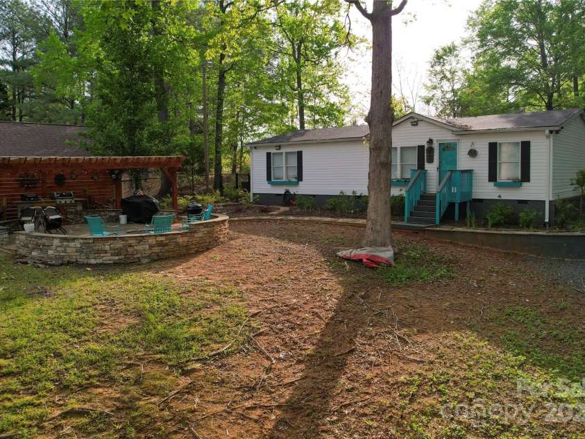 2075 Great North Road, Winnsboro, SC 29180.  MLS# CAR4249028, YatesRealty ID 205. 