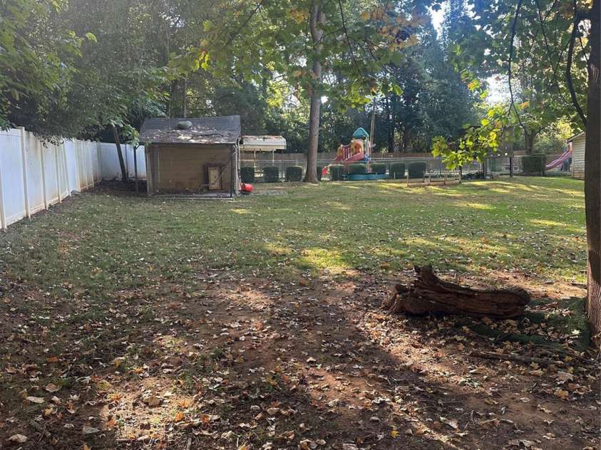 3238 Campbell Drive, Charlotte, NC 28205.  MLS# CAR4194936, YatesRealty ID 2050. 