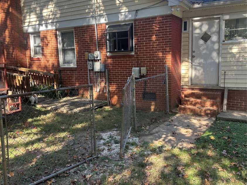 3238 Campbell Drive, Charlotte, NC 28205.  MLS# CAR4194936, YatesRealty ID 2050. 