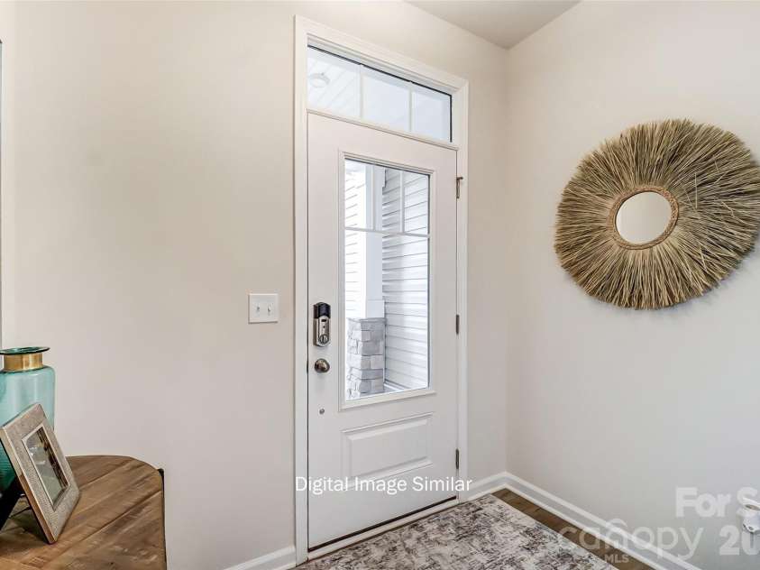 6018 Mallow Crossing Lane, Charlotte, NC 28213.  MLS# CAR4336032, YatesRealty ID 2050. 