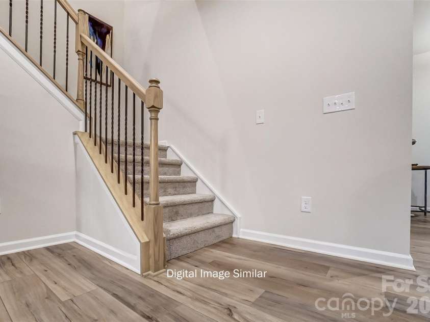 6018 Mallow Crossing Lane, Charlotte, NC 28213.  MLS# CAR4336032, YatesRealty ID 2050. 