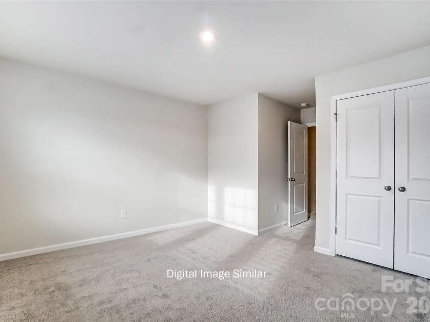 6018 Mallow Crossing Lane, Charlotte, NC 28213.  MLS# CAR4336032, YatesRealty ID 2050. 
