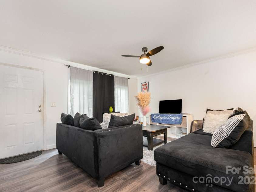 6555 Mcintosh Road, Stanley, NC 28164.  MLS# CAR4277348, YatesRealty ID 2050. 