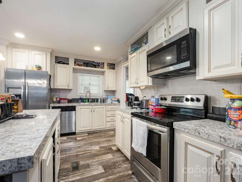 6555 Mcintosh Road, Stanley, NC 28164.  MLS# CAR4277348, YatesRealty ID 2050. 