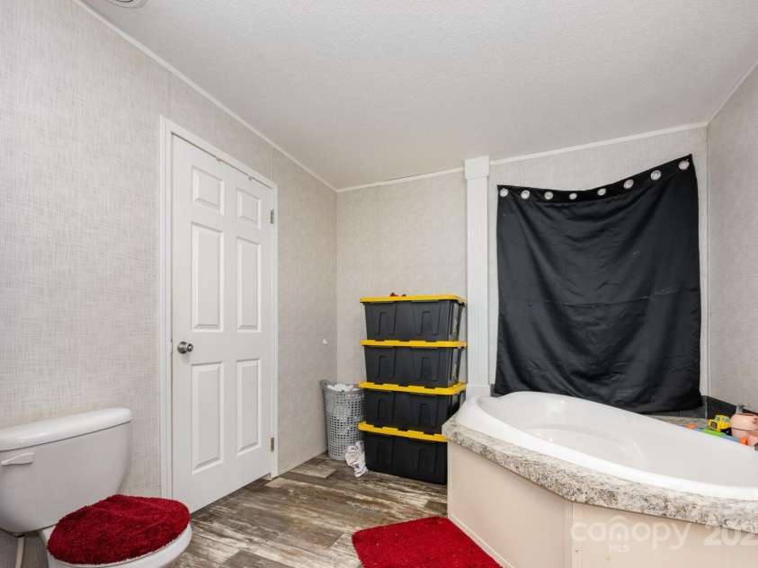 6555 Mcintosh Road, Stanley, NC 28164.  MLS# CAR4277348, YatesRealty ID 2050. 