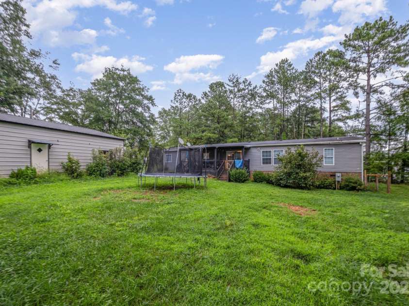 6555 Mcintosh Road, Stanley, NC 28164.  MLS# CAR4277348, YatesRealty ID 2050. 
