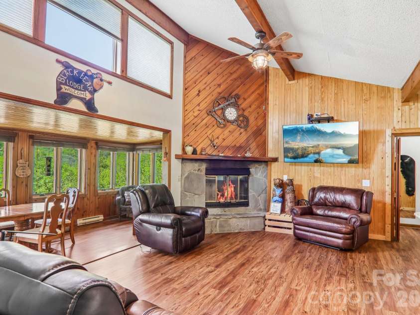 348 Valley Creek Drive, Maggie Valley, NC 28751.  MLS# CAR4372209, YatesRealty ID 20500. High ceilings in the great room - with VIEWS