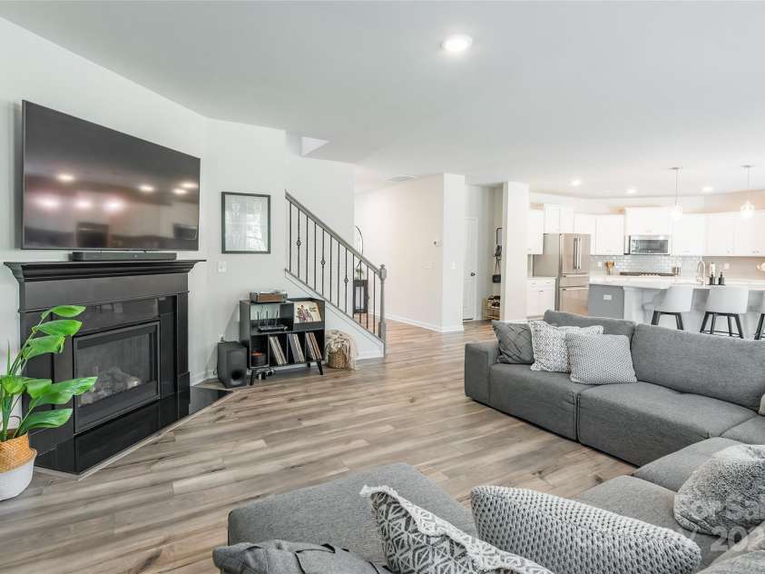 115 Haddonsfield Drive, Mooresville, NC 28115.  MLS# CAR4250744, YatesRealty ID 20502. 