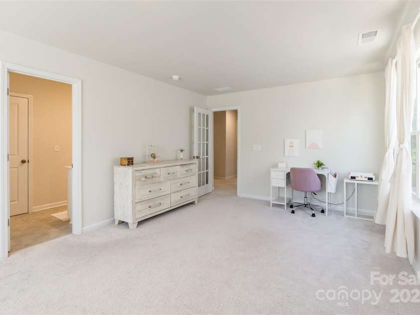 115 Haddonsfield Drive, Mooresville, NC 28115.  MLS# CAR4250744, YatesRealty ID 20502. 