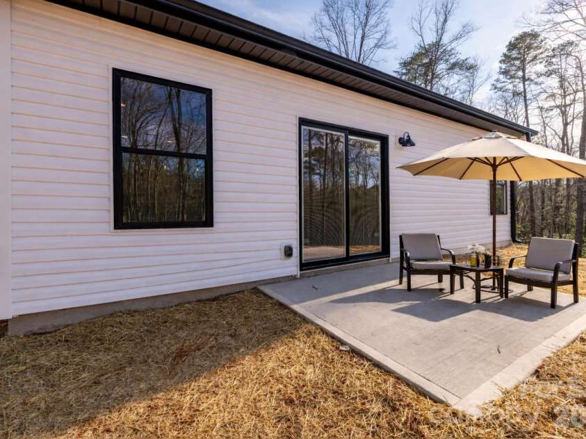 119 Chapel Hill Drive, Troy, NC 27371.  MLS# CAR4347674, YatesRealty ID 20503. Virtually Staged
