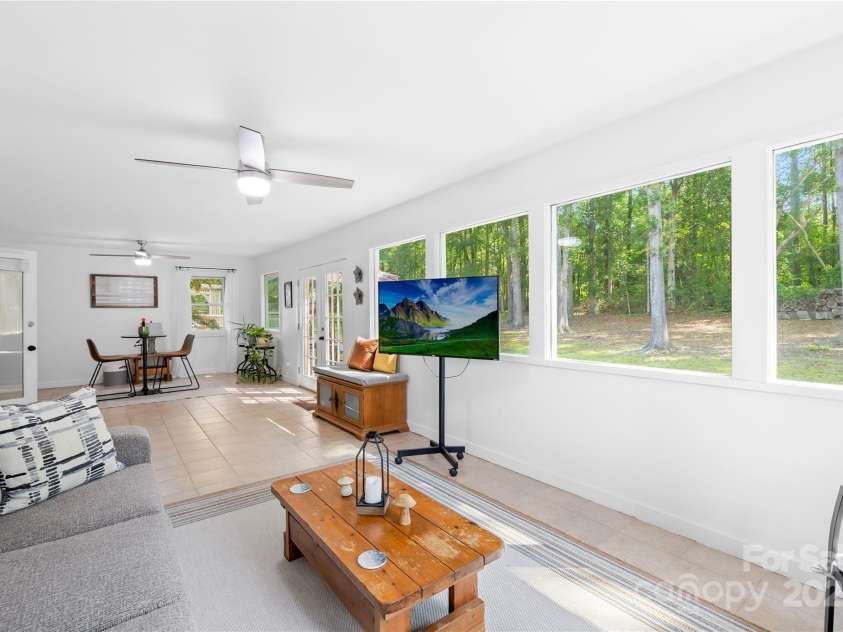 10908 Delsing Court, Charlotte, NC 28214.  MLS# CAR4264464, YatesRealty ID 20504. Huge *heated* sunroom!